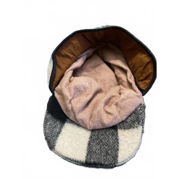Vintage Cozy Black and White Plaid Wool Hat - Size 7 1/2 - Picture 5 of 8